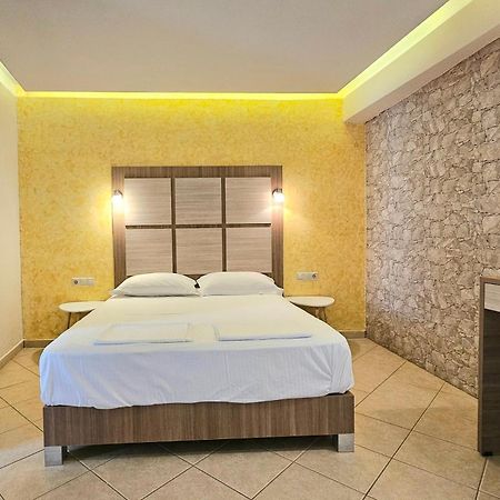 Minos Boutique Hotel 아기아갈리니 외부 사진